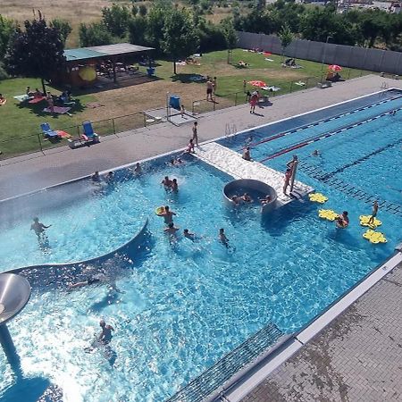 Apartman Viktorie Mikulov Eksteriør billede
