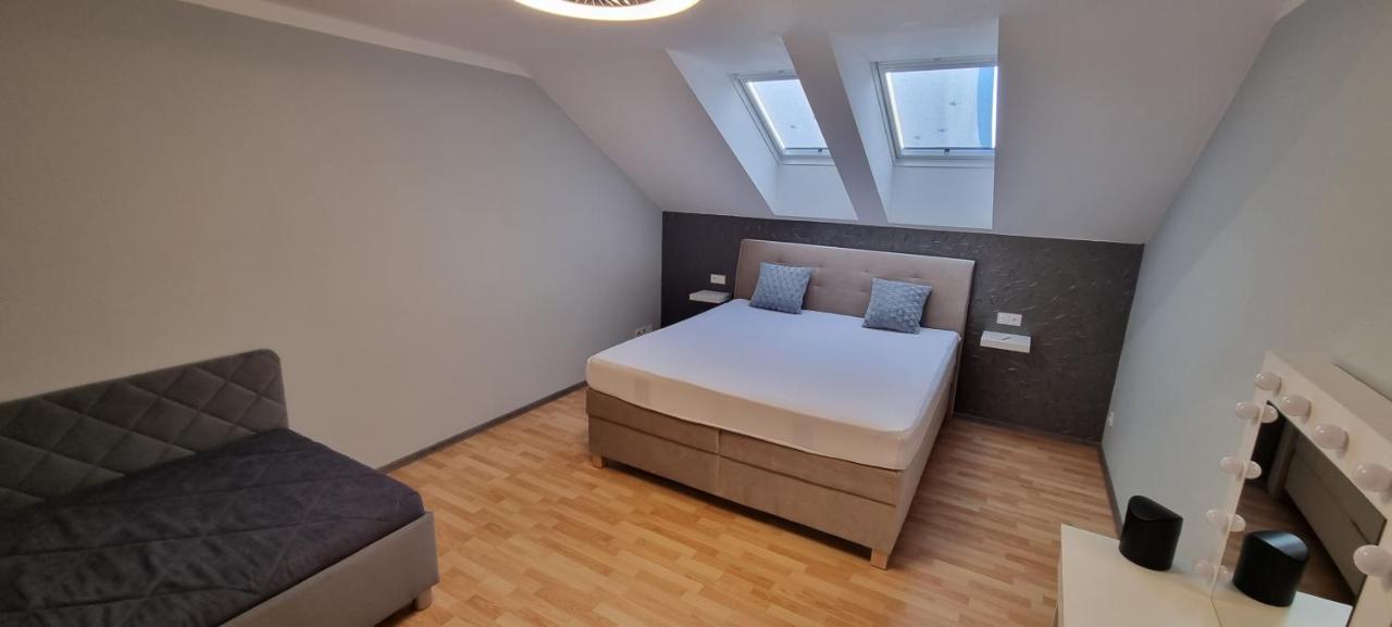 Apartman Viktorie Mikulov Eksteriør billede